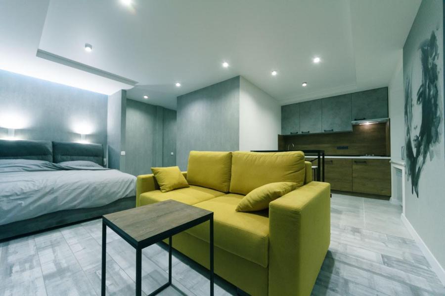 Hotrent City Deluxe Kiev Bagian luar foto