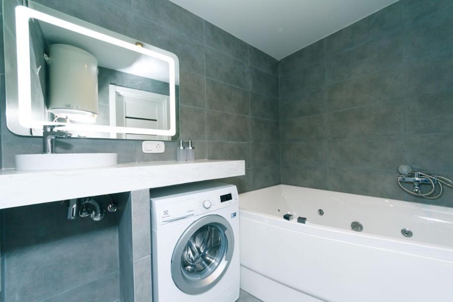 Hotrent City Deluxe Kiev Bagian luar foto